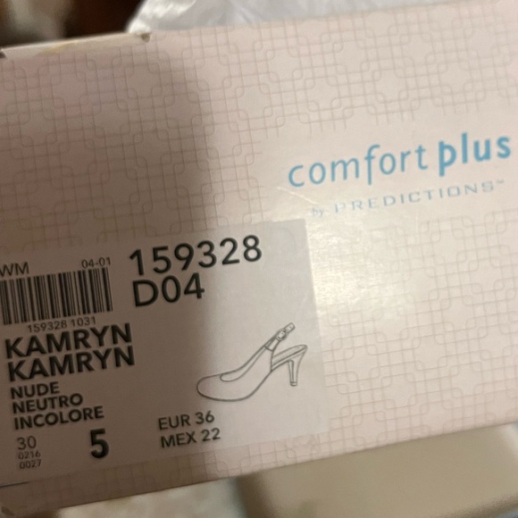 Nude Heels size 5 - Picture 4 of 4